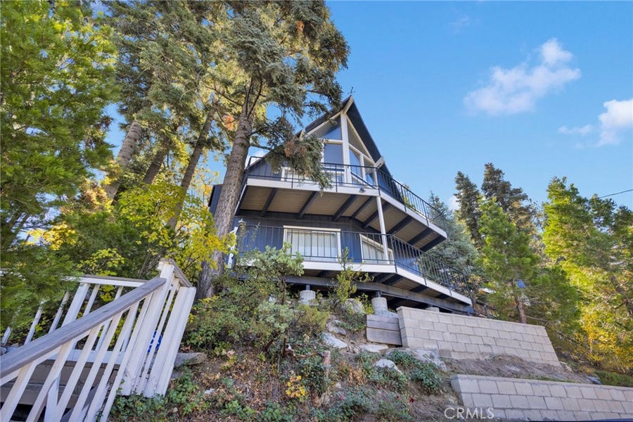 Property photo for 28919 Palisades, Lake Arrowhead, CA