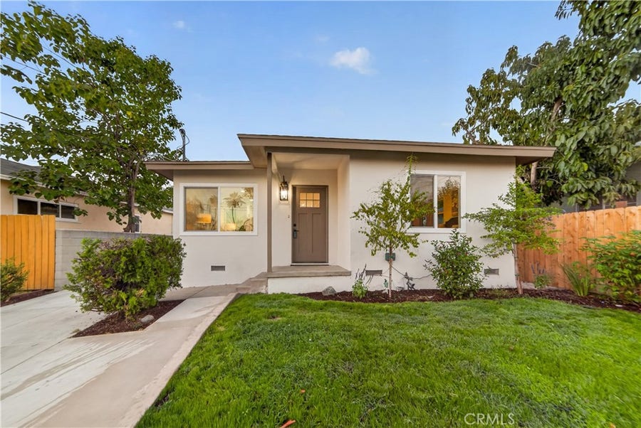 Property photo for 279 Palisade Street, Pasadena, CA