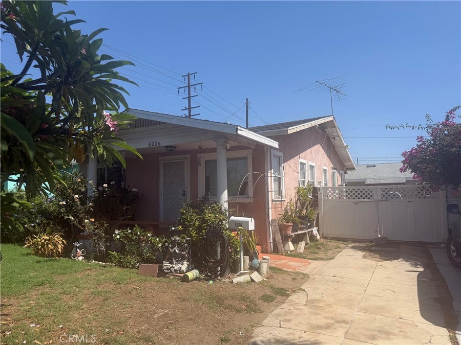 Property photo for 6206 WOODLAWN AVE, Bell, CA