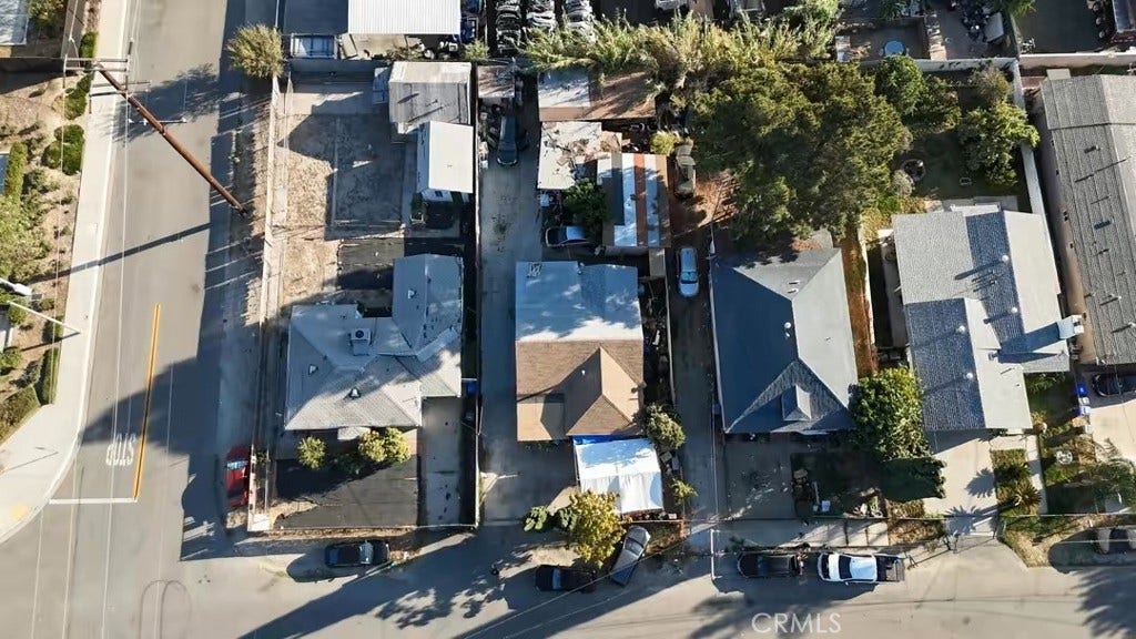 1083 E Benedict, San Bernardino, CA 92408 1083 E Benedict, San Bernardino, CA 92408