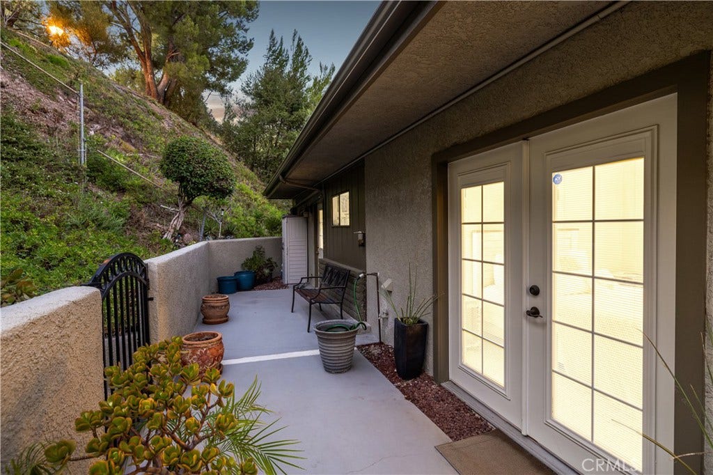 1107 Sandhurst Lane, La Verne, CA 91750