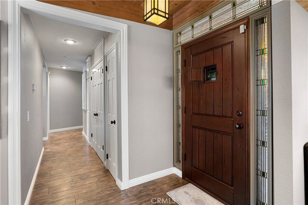 1107 Sandhurst Lane, La Verne, CA 91750