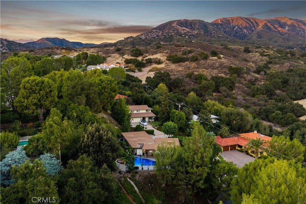 1107 Sandhurst Lane, La Verne, CA 91750