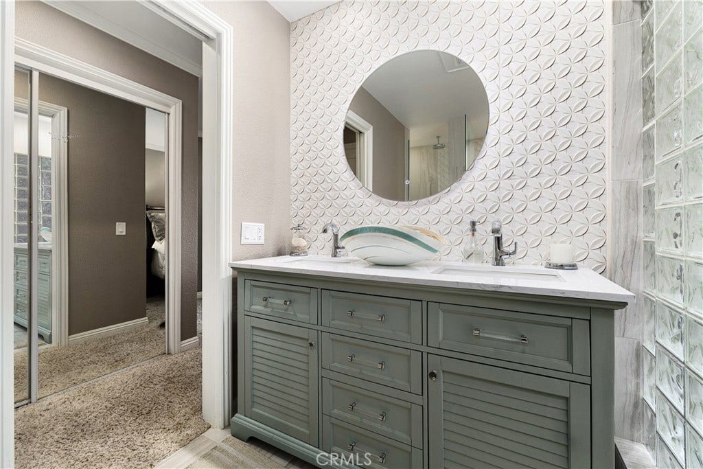 1107 Sandhurst Lane, La Verne, CA 91750