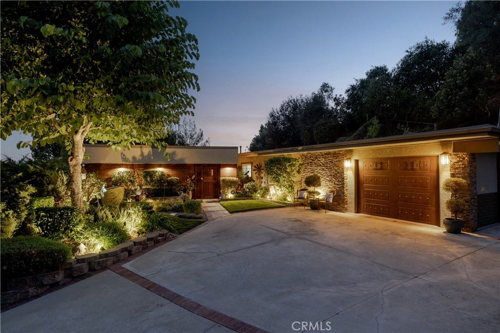 1107 Sandhurst Lane, La Verne, CA 91750