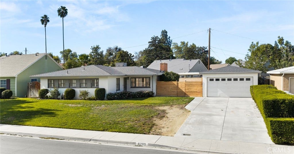 6795 De Anza, Riverside, CA 92506