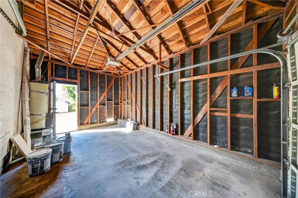 219 W Victoria, Rialto, CA 92376