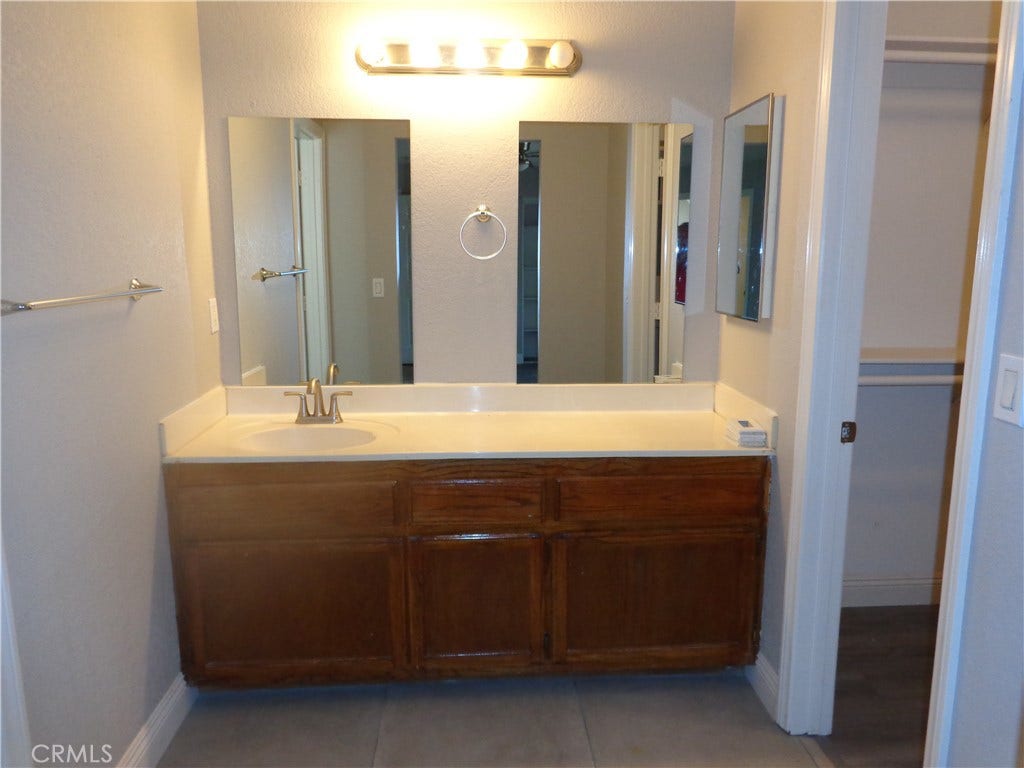 12744 Running Deer, Apple Valley, CA 92308 12744 Running Deer, Apple Valley, CA 92308