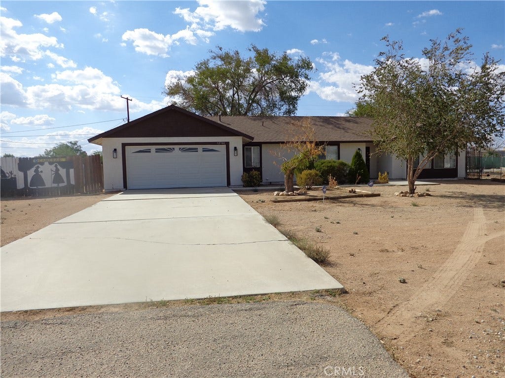 12744 Running Deer, Apple Valley, CA 92308 12744 Running Deer, Apple Valley, CA 92308