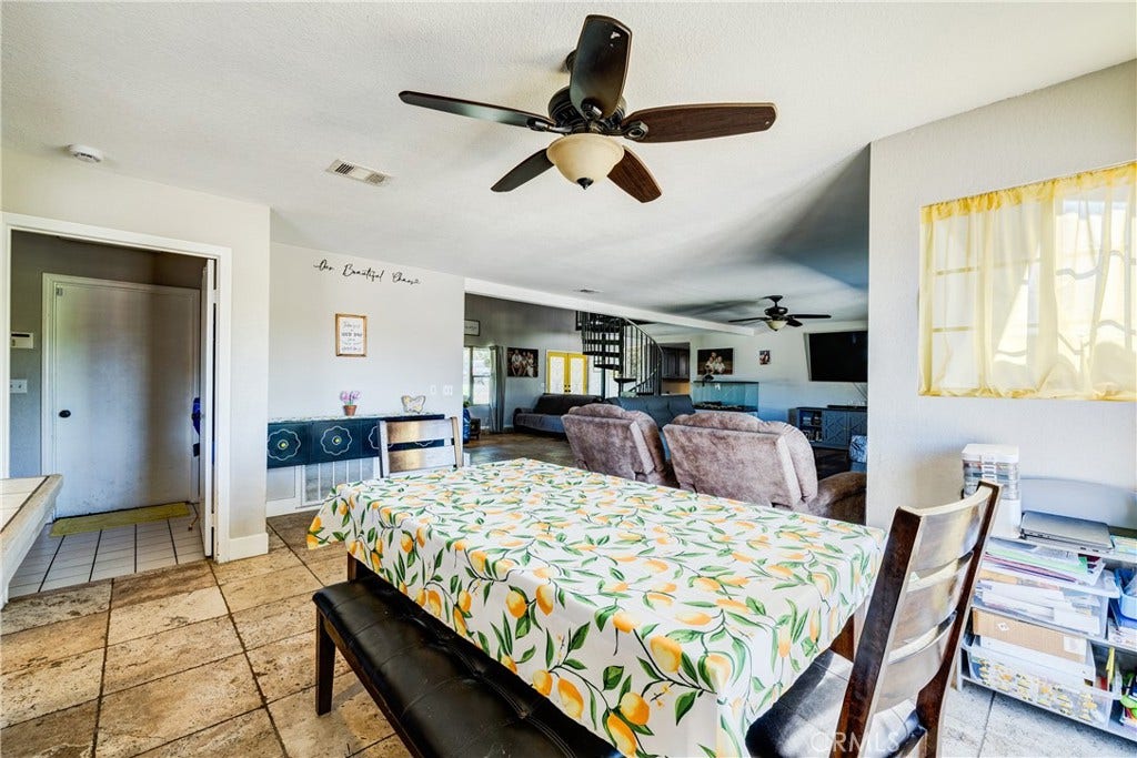 6616 Landfair, Riverside, CA 92509 6616 Landfair, Riverside, CA 92509