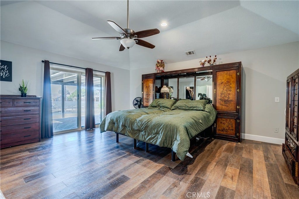6616 Landfair, Riverside, CA 92509 Main bedroom