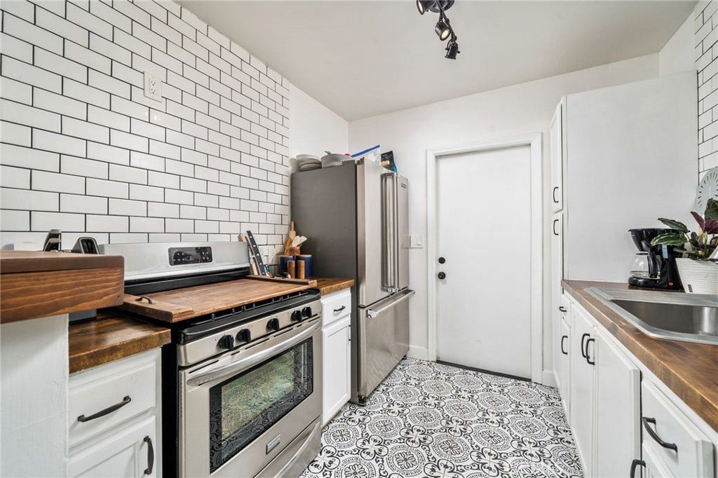 3327 N Crescent, San Bernardino, CA 92405