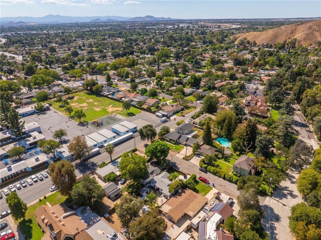3327 N Crescent, San Bernardino, CA 92405
