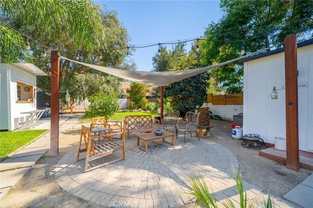 3327 N Crescent, San Bernardino, CA 92405