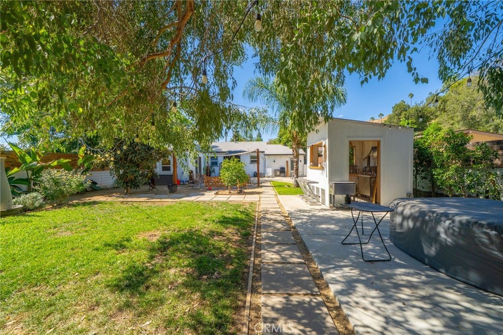 3327 N Crescent, San Bernardino, CA 92405
