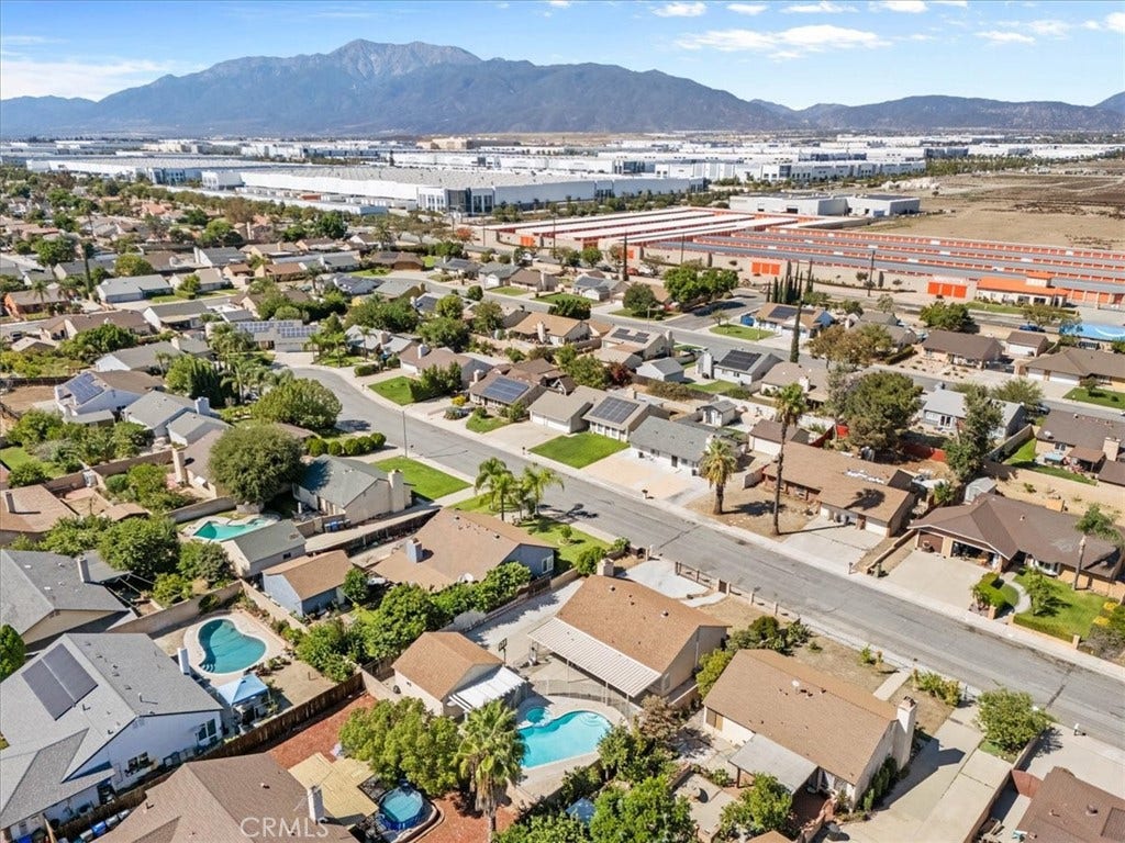 1357 W Jackson Street, Rialto, CA 92376
