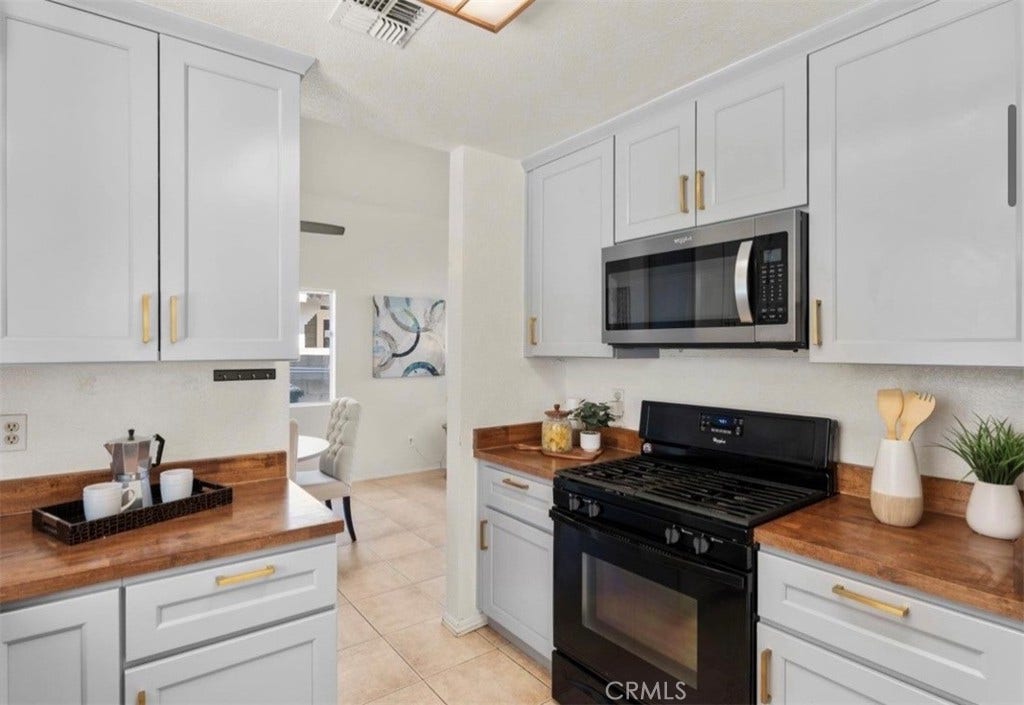 14729 Weeping Willow, Fontana, CA 92337 14729 Weeping Willow, Fontana, CA 92337