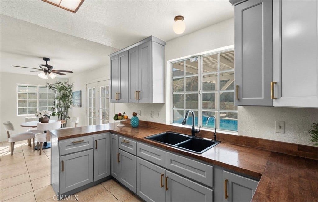 14729 Weeping Willow, Fontana, CA 92337 14729 Weeping Willow, Fontana, CA 92337