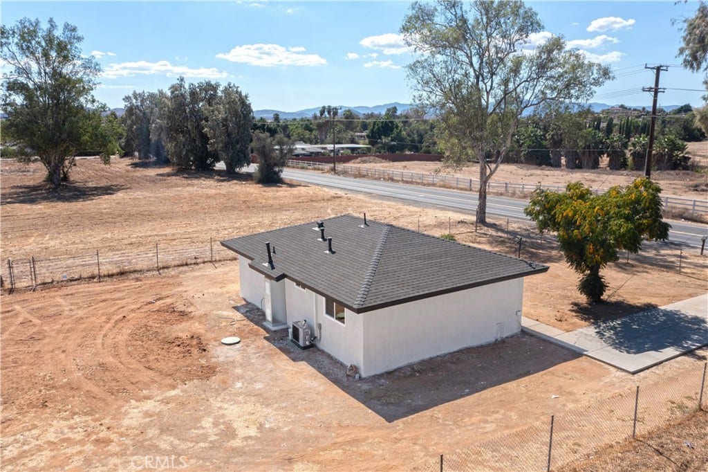 17140 Parsons, Riverside, CA 92508 17140 Parsons, Riverside, CA 92508