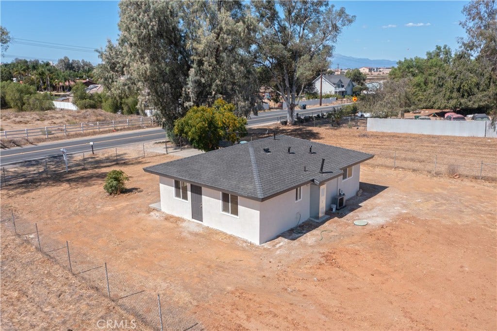 17140 Parsons, Riverside, CA 92508 17140 Parsons, Riverside, CA 92508