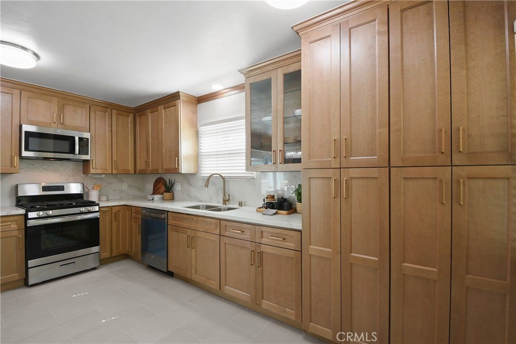 1125 E Thackery, West Covina, CA 91790 1125 E Thackery, West Covina, CA 91790