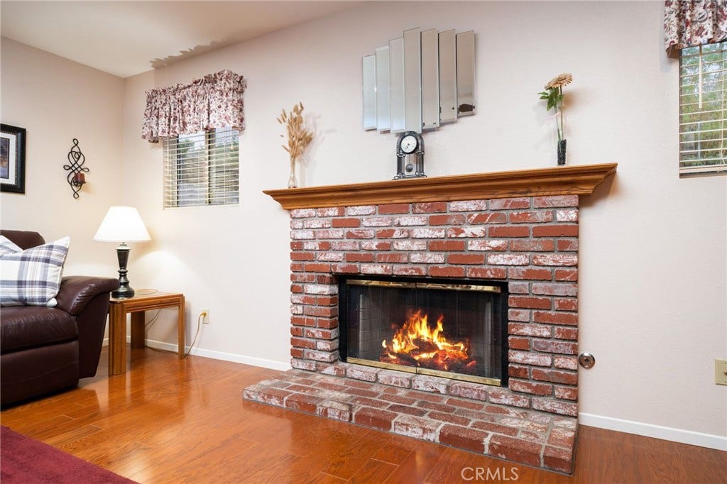 604 Lyford Drive, La Verne, CA 91750 604 Lyford Drive, La Verne, CA 91750
