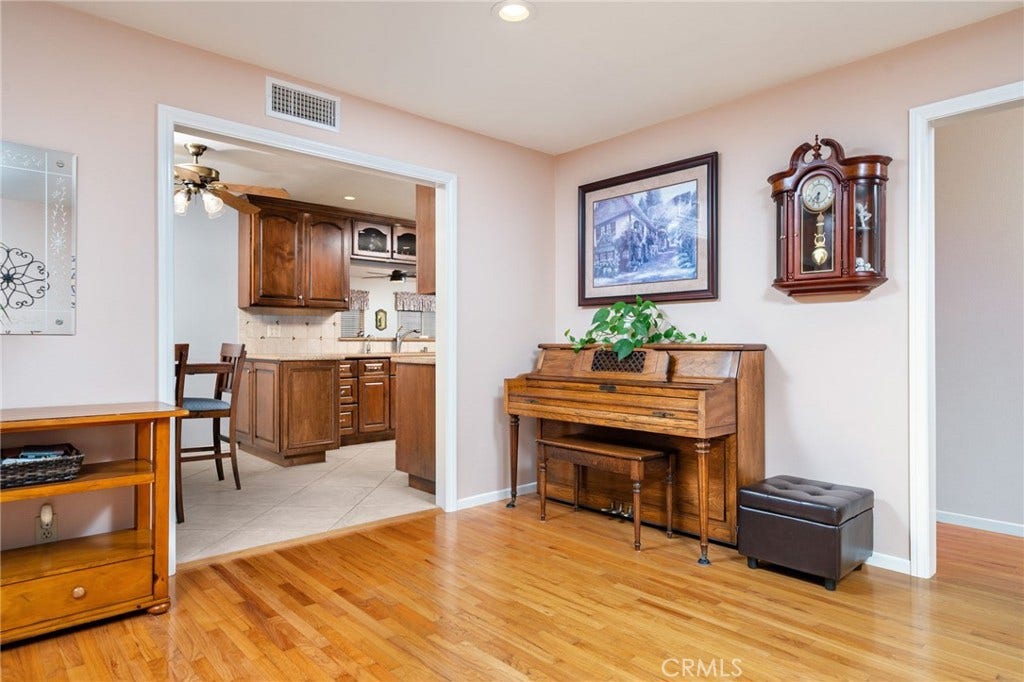 604 Lyford Drive, La Verne, CA 91750 604 Lyford Drive, La Verne, CA 91750