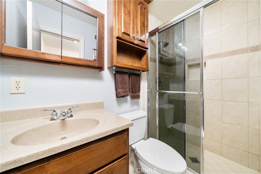 604 Lyford Drive, La Verne, CA 91750 604 Lyford Drive, La Verne, CA 91750