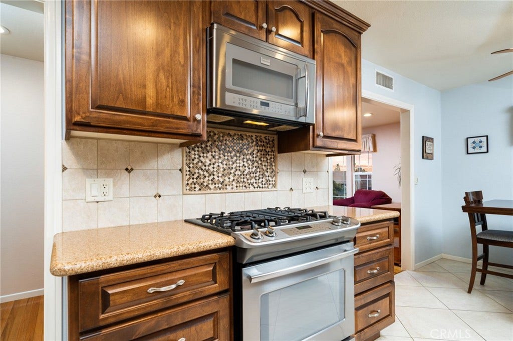 604 Lyford Drive, La Verne, CA 91750 604 Lyford Drive, La Verne, CA 91750