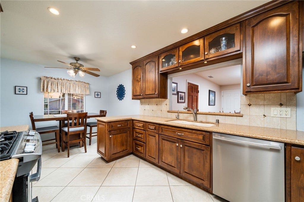 604 Lyford Drive, La Verne, CA 91750 604 Lyford Drive, La Verne, CA 91750