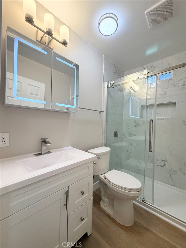 254 N 9th Avenue, Upland, CA 91786