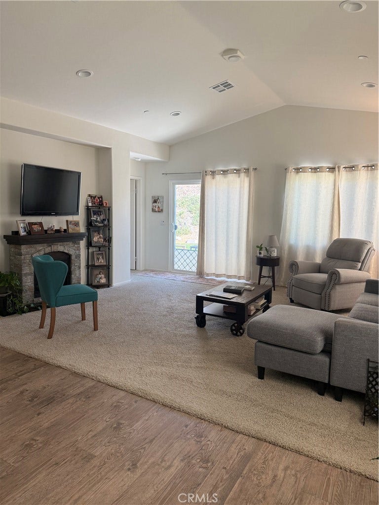 1057 Egret, Calimesa, CA 92320 1057 Egret, Calimesa, CA 92320