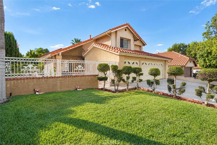 Property photo for 2208 Coachman Circle, Corona, CA