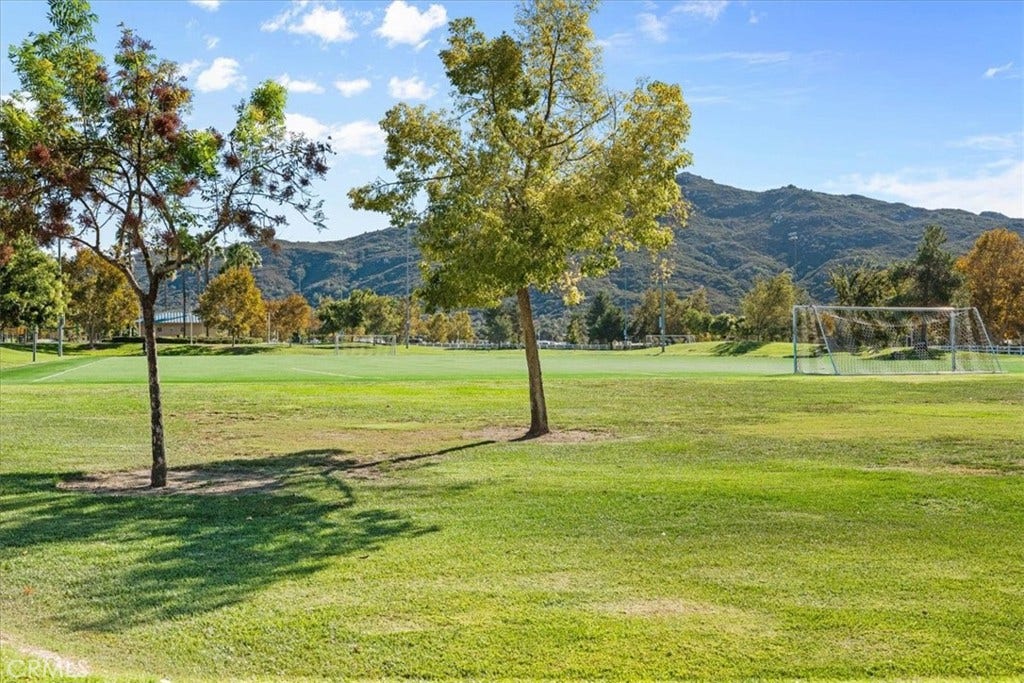 46388 Canyon Crest Court, Temecula, CA 92592 46388 Canyon Crest Court, Temecula, CA 92592