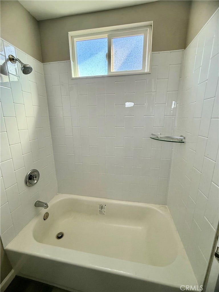 8920 Summerwood, Fontana, CA 92335