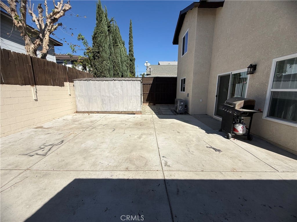 8920 Summerwood, Fontana, CA 92335