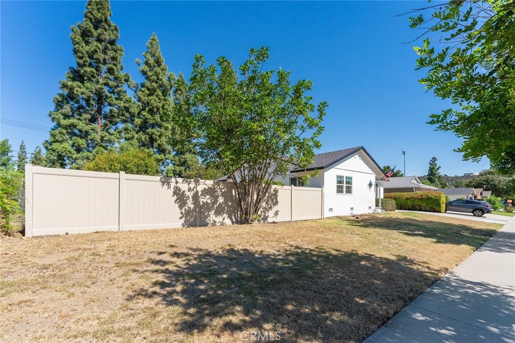 16047 Orsa Drive, La Mirada, CA 90638 16047 Orsa Drive, La Mirada, CA 90638