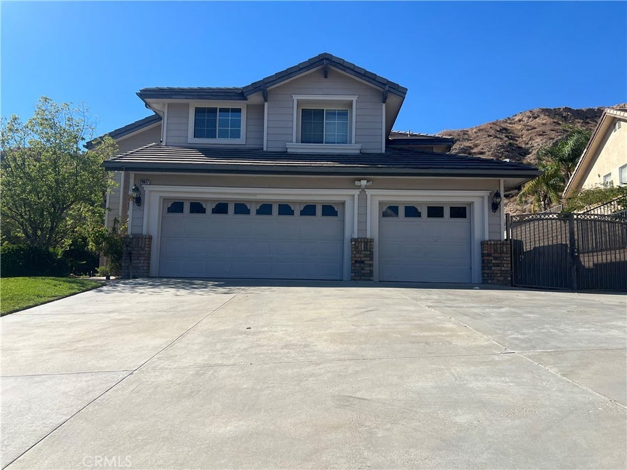 Property photo for 29617 Mammoth, Canyon Country, CA