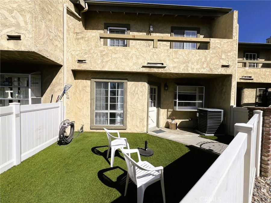 Property photo for 181 W La Verne Avenue, #11, Pomona, CA