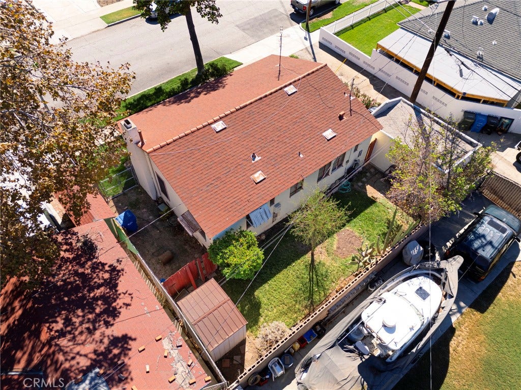 1565 N Palomares, Pomona, CA 91767 1565 N Palomares, Pomona, CA 91767
