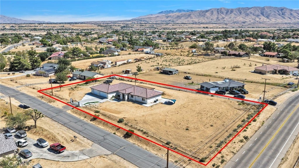 18237 Valencia Street, Hesperia, CA 92345 18237 Valencia Street, Hesperia, CA 92345