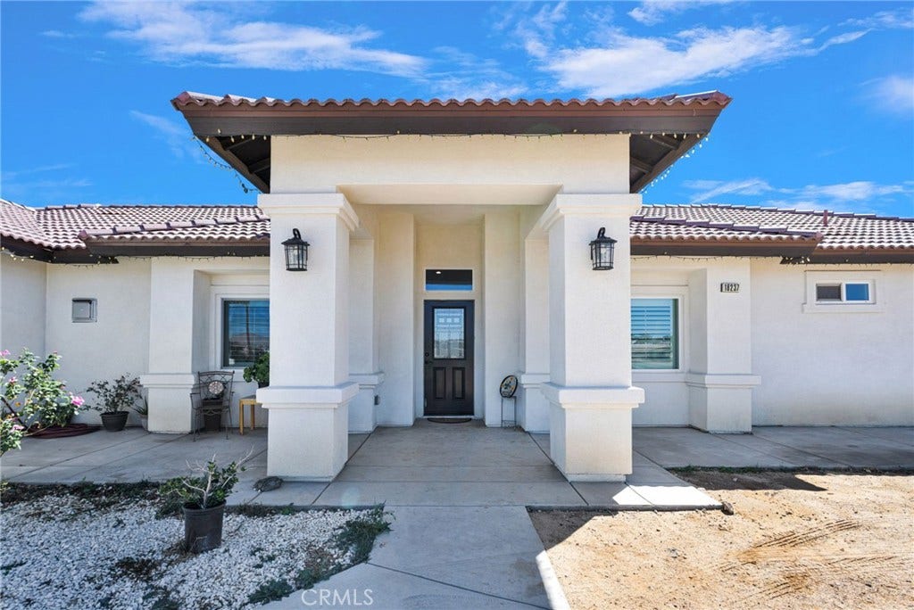 18237 Valencia Street, Hesperia, CA 92345 18237 Valencia Street, Hesperia, CA 92345