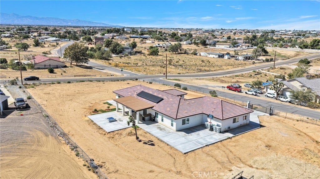 18237 Valencia Street, Hesperia, CA 92345 18237 Valencia Street, Hesperia, CA 92345