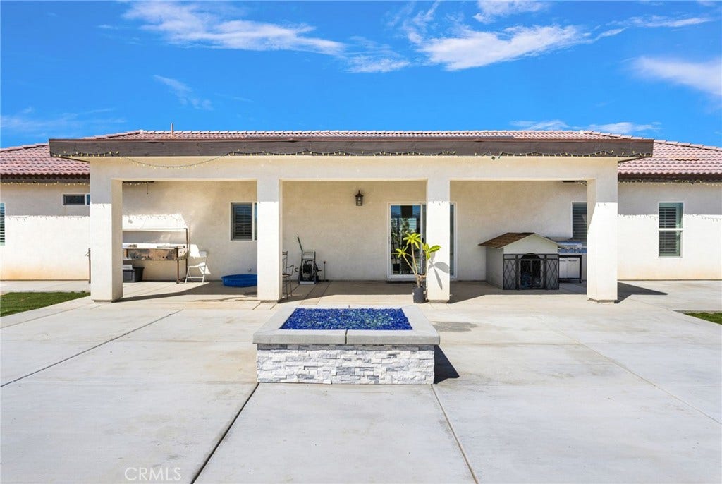 18237 Valencia Street, Hesperia, CA 92345 18237 Valencia Street, Hesperia, CA 92345