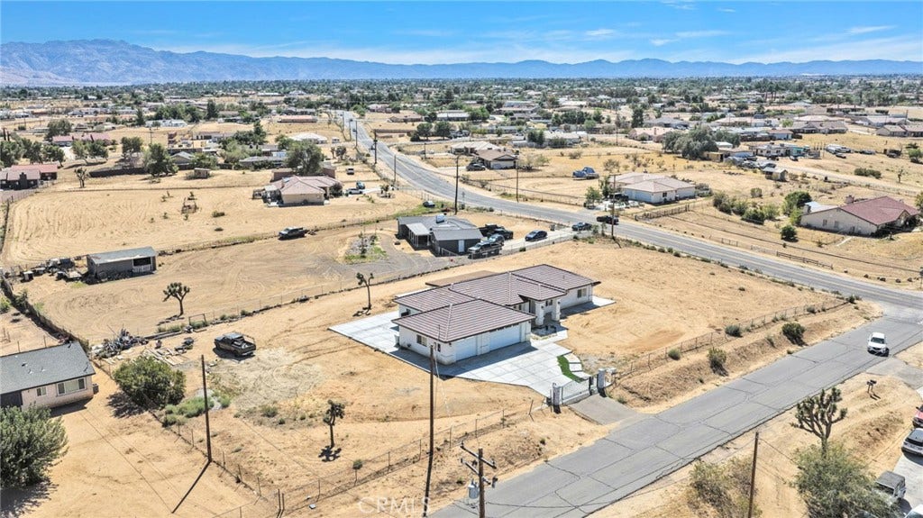 18237 Valencia Street, Hesperia, CA 92345 18237 Valencia Street, Hesperia, CA 92345