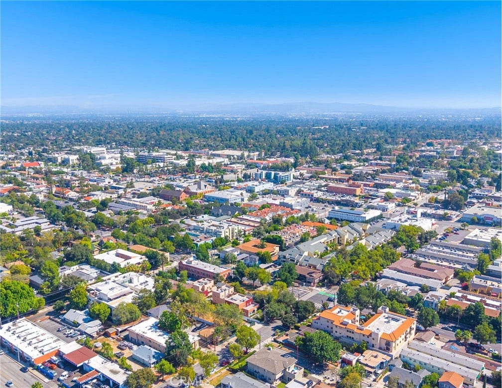 148 N Mar Vista Avenue, Pasadena, CA 91106 148 N Mar Vista Avenue, Pasadena, CA 91106