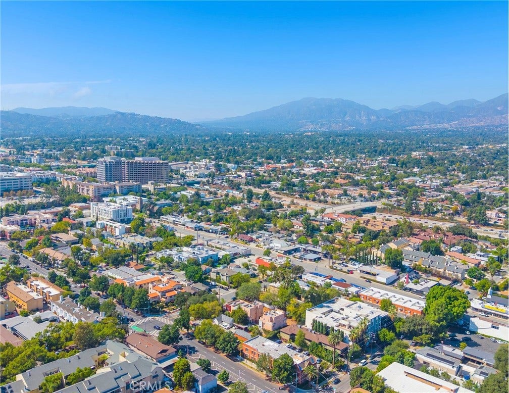 148 N Mar Vista Avenue, Pasadena, CA 91106 148 N Mar Vista Avenue, Pasadena, CA 91106