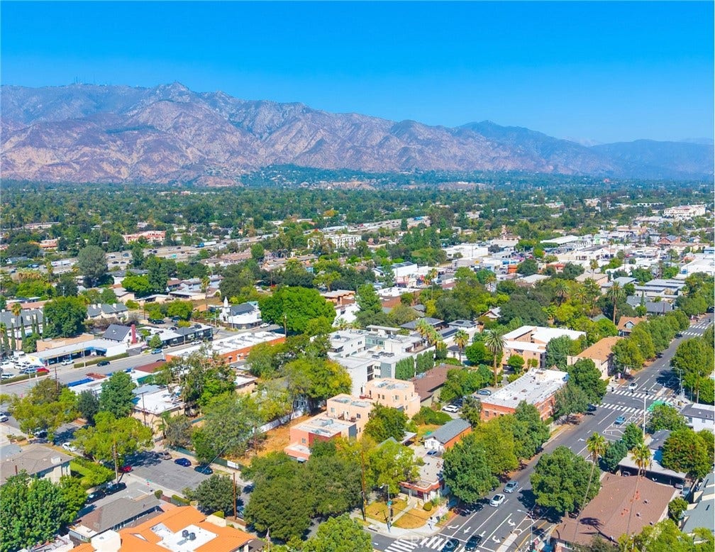 148 N Mar Vista Avenue, Pasadena, CA 91106 148 N Mar Vista Avenue, Pasadena, CA 91106