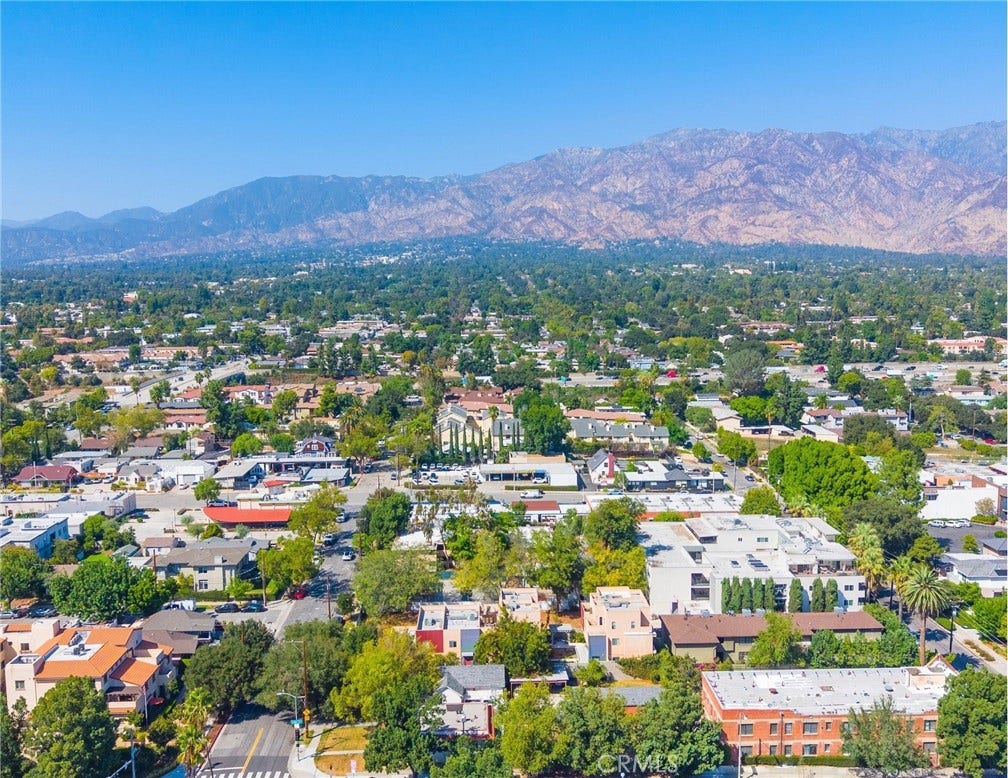 148 N Mar Vista Avenue, Pasadena, CA 91106 148 N Mar Vista Avenue, Pasadena, CA 91106