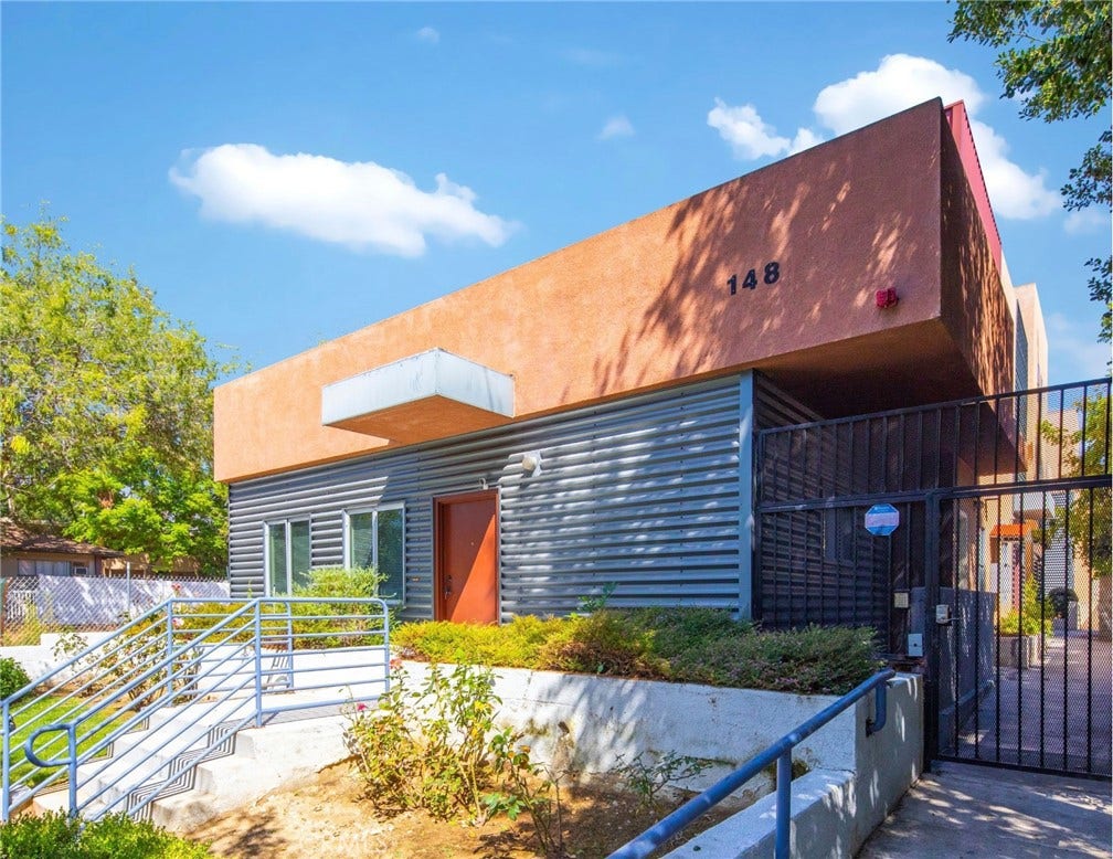 148 N Mar Vista Avenue, Pasadena, CA 91106 148 N Mar Vista Avenue, Pasadena, CA 91106
